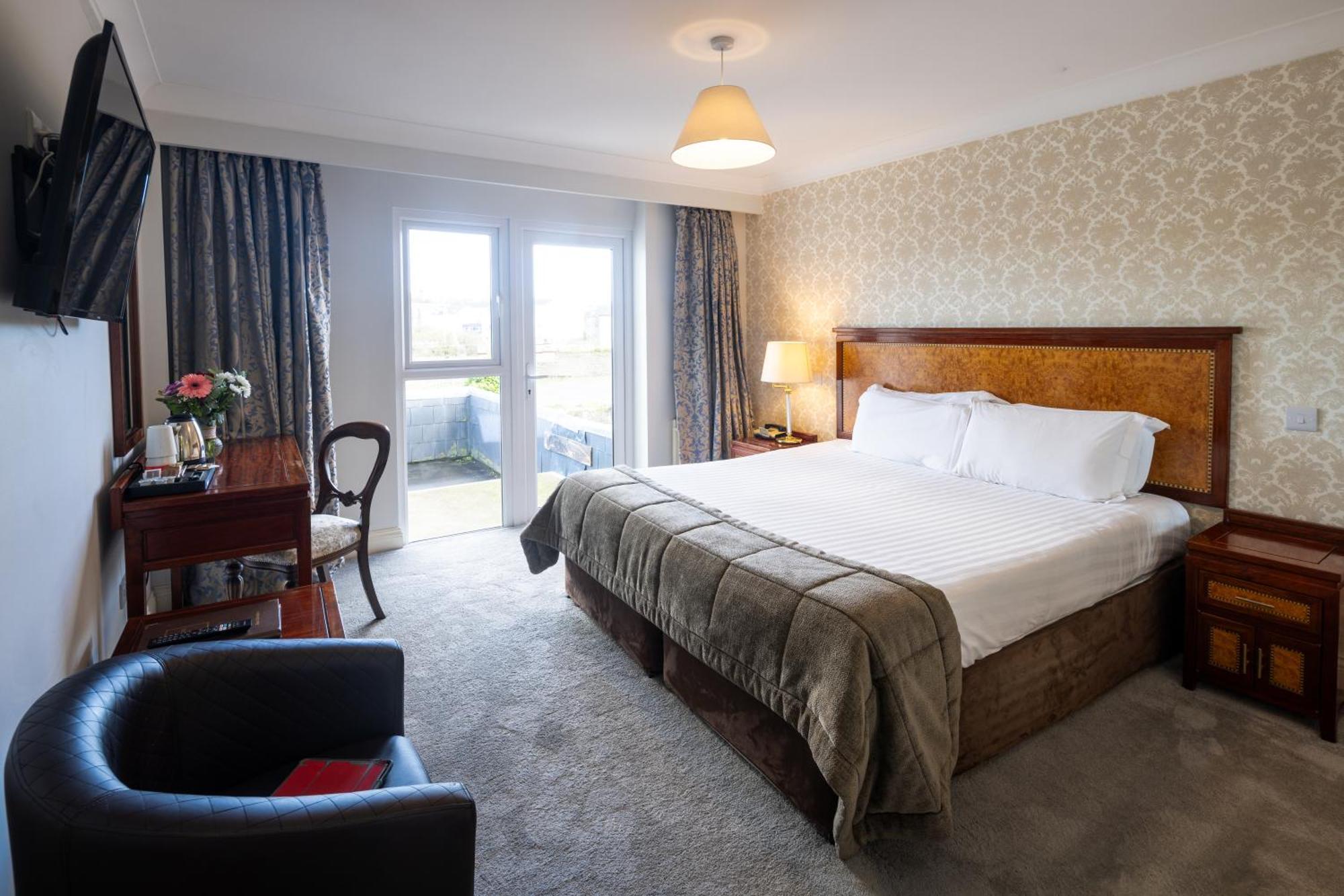 West Cork Hotel Скибберин Экстерьер фото